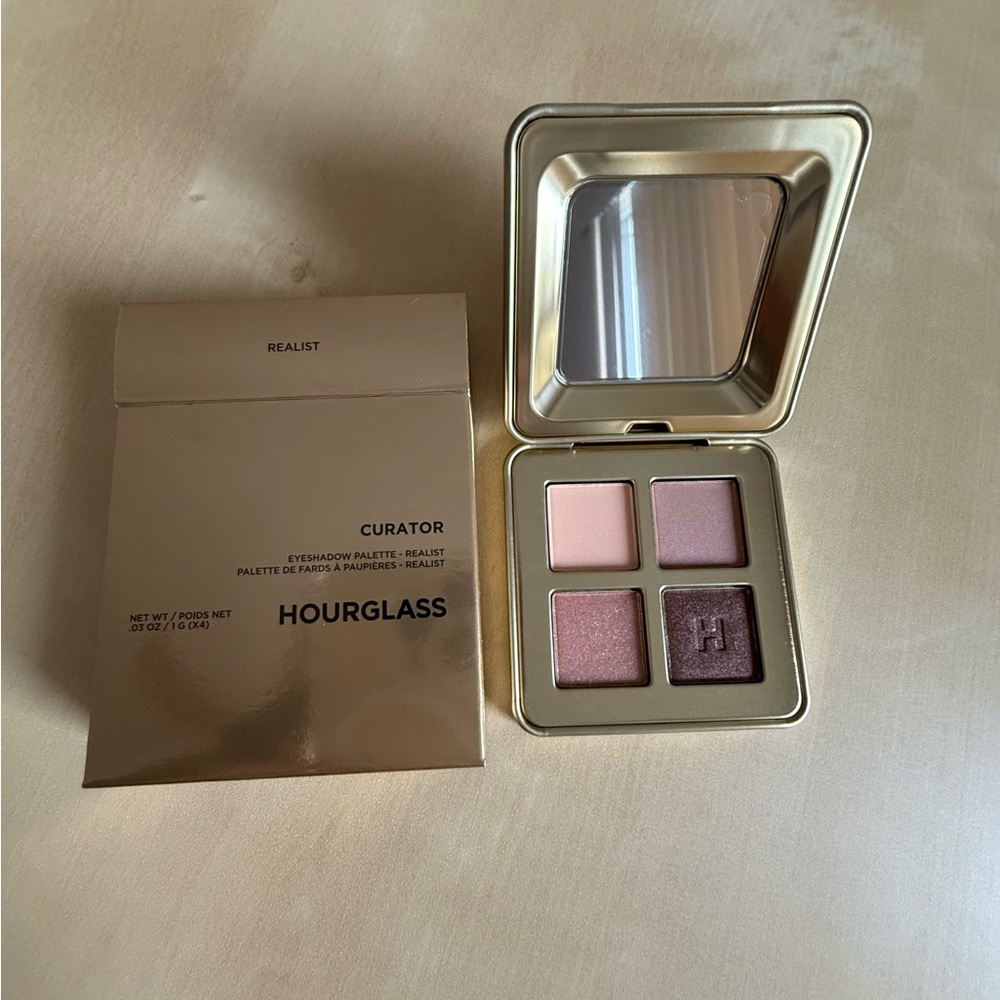Hourglass Curator Eyeshadow  - REALIST- NEW IN BOX.